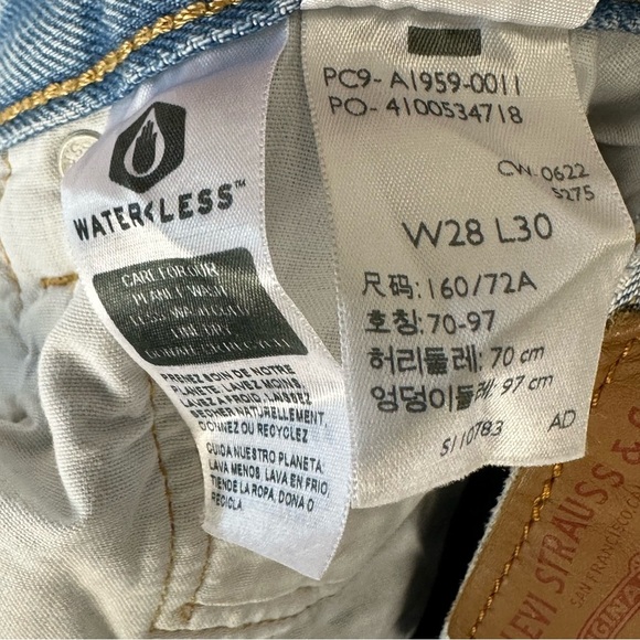 Levi’s 501 Premium Jeans Men's 28x30 Original Fit Straight Leg Blue Med Wash - Picture 6 of 13